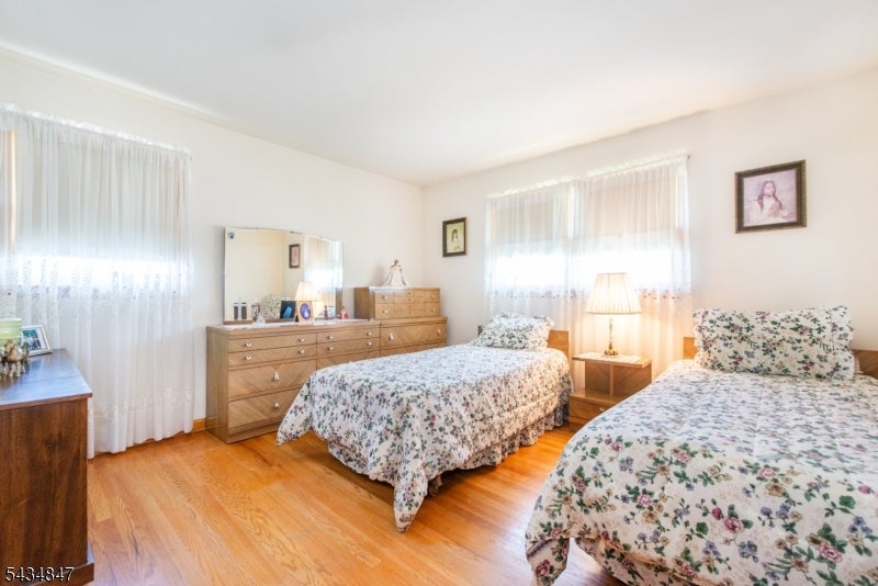 Woodland Park, New Jersey, 07424, United States, 3 Bedrooms Bedrooms, ,3 BathroomsBathrooms,Residential,For Sale,2048674