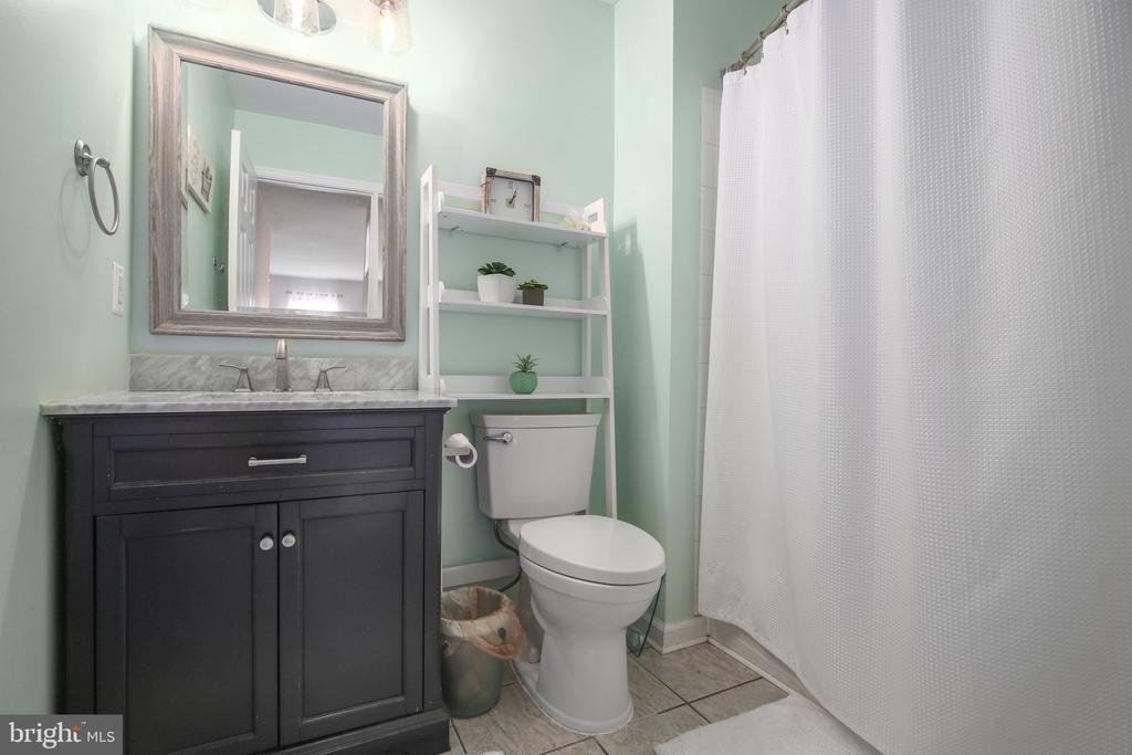 Fredericksburg, Virginia, 22406, United States, 4 Bedrooms Bedrooms, ,3 BathroomsBathrooms,Residential,For Sale,1934657