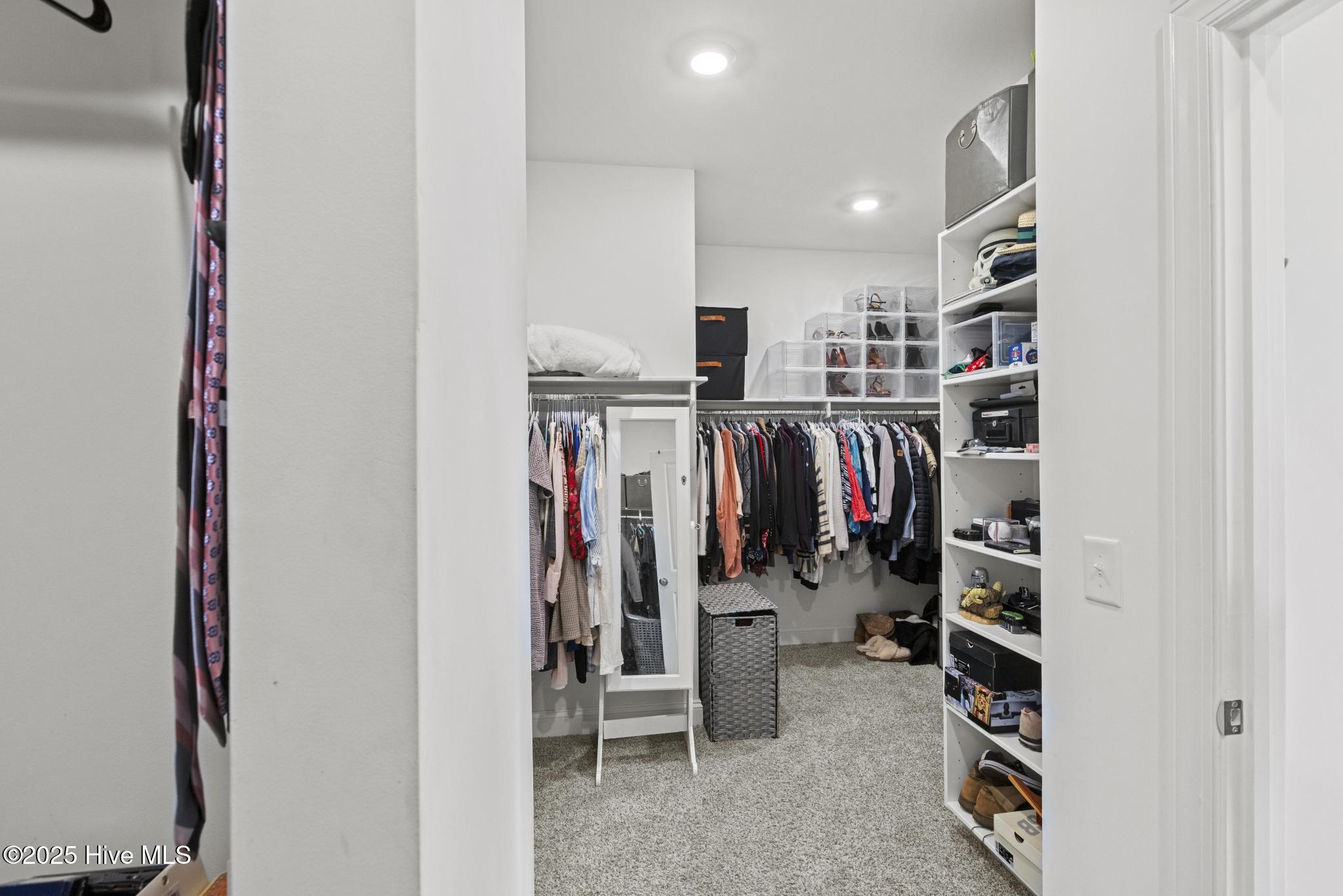 Peletier, North Carolina, 28584, United States, 4 Bedrooms Bedrooms, ,3 BathroomsBathrooms,Residential,For Sale,1976266