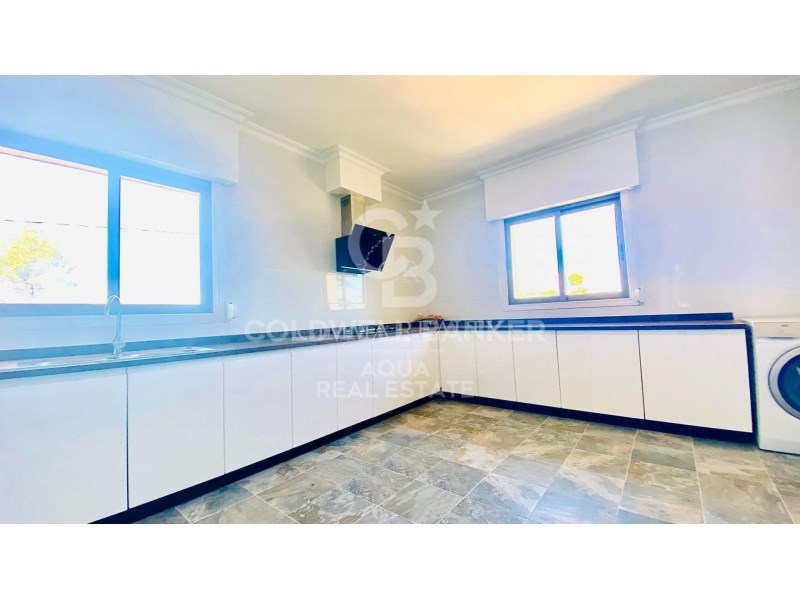 Alicante, l'Alf?s del Pi, Alfaz del Pi Pueblo-Urb, l'Alfàs del Pi, Comunidad Valenciana, 03580, ES, 7 Bedrooms Bedrooms, ,4 BathroomsBathrooms,Residential,For Sale,Alicante, l'Alf?s del Pi, Alfaz del Pi Pueblo-Urb,1603001
