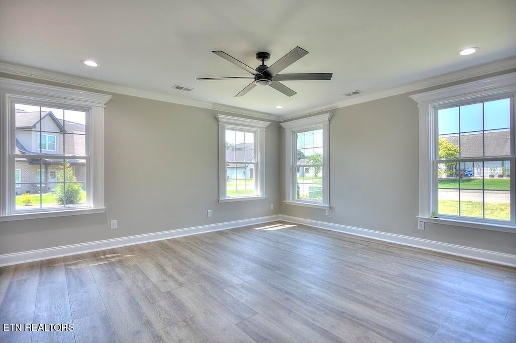 Maryville, Tennessee, 37803, United States, 4 Bedrooms Bedrooms, ,4 BathroomsBathrooms,Residential,For Sale,1874124
