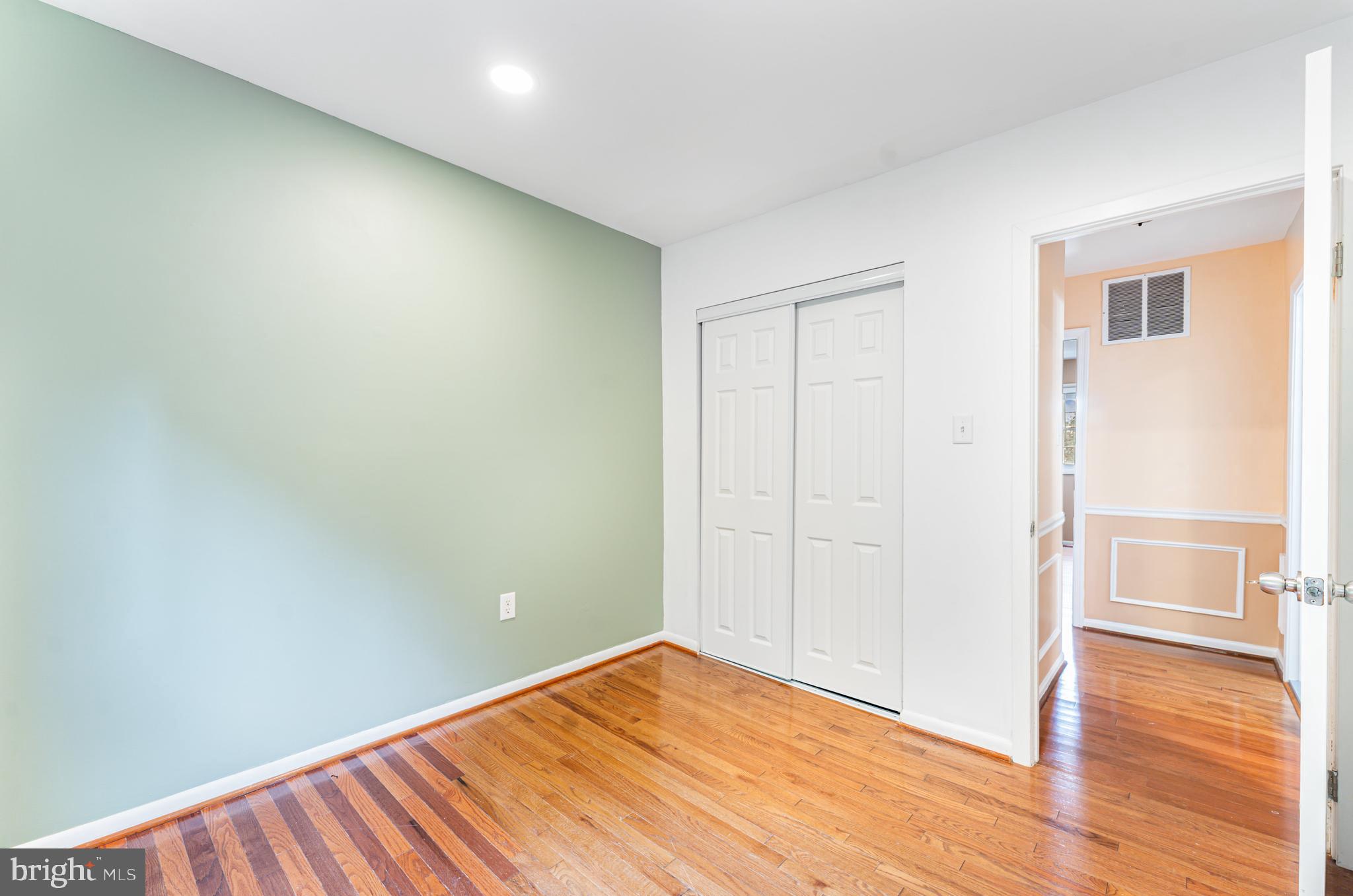 Lorton, Virginia, 22079, United States, 3 Bedrooms Bedrooms, ,4 BathroomsBathrooms,Residential,For Sale,1992469