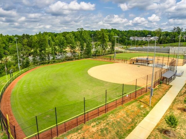 Fort Mill, South Carolina, 29715, United States, 3 Bedrooms Bedrooms, ,3 BathroomsBathrooms,Residential,For Sale,1981901