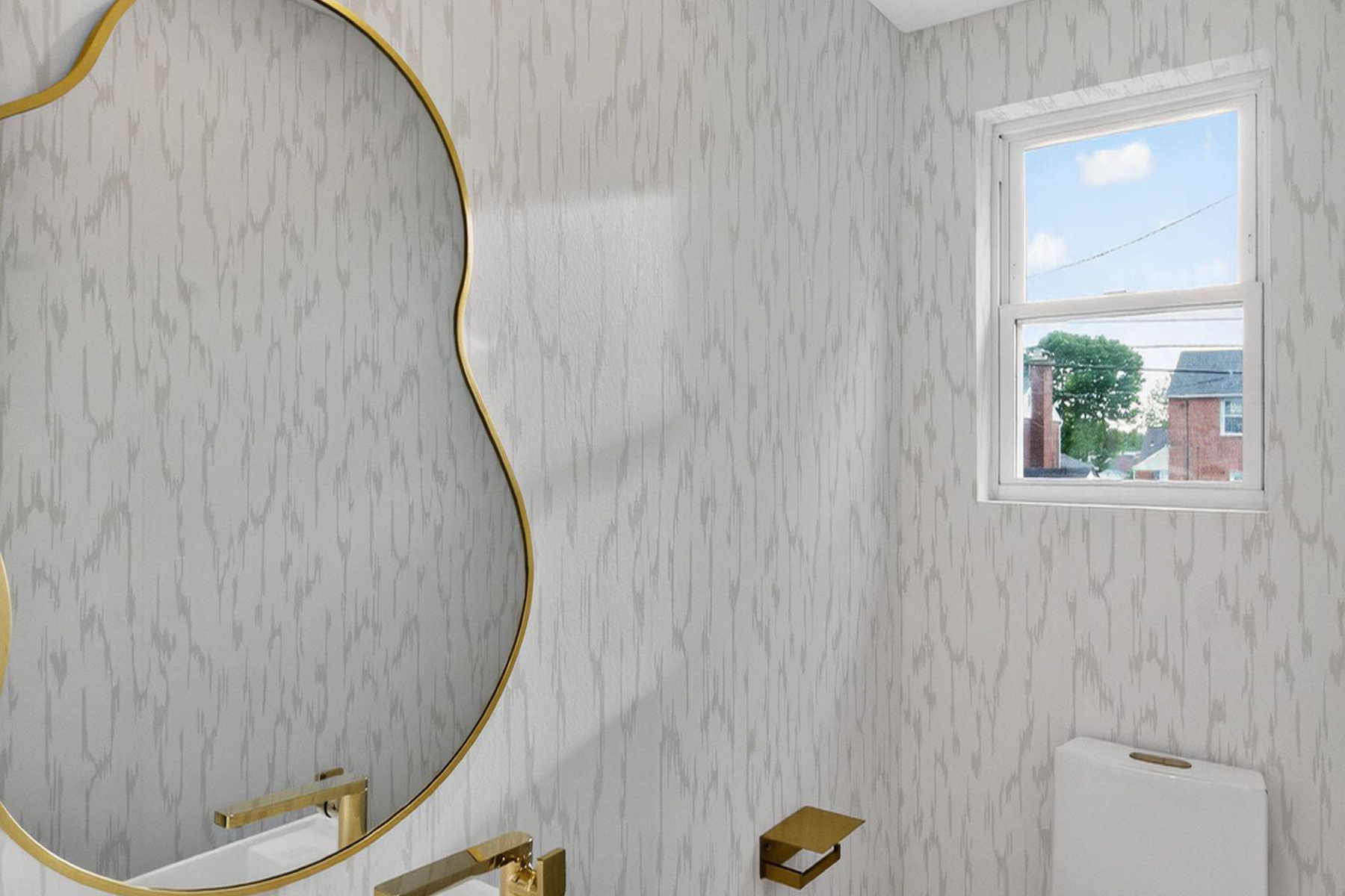  8214 Laurel Drive, Parkville, MD, 21234 - 物件實景