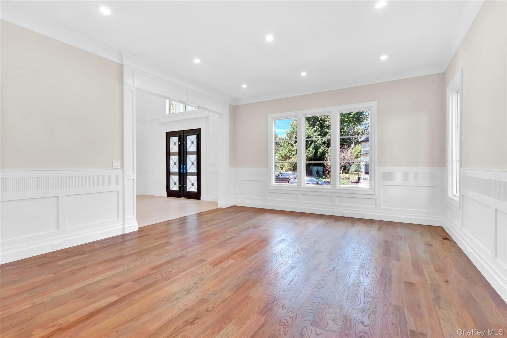  25 Hemlock Lane, Roslyn Heights, NY, 11577 - 物件實景