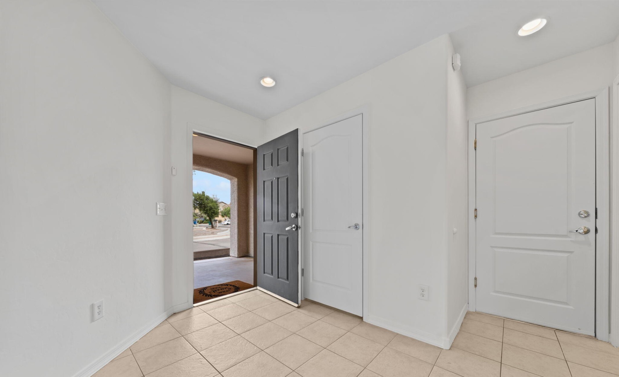  2779 W Greenstreak Drive  Tucson, AZ - 物件實景