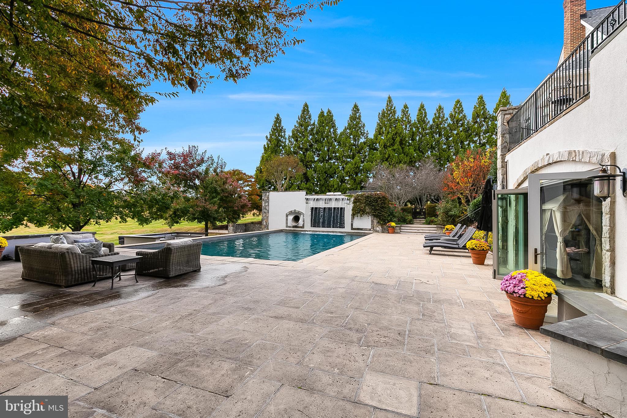 Aldie, Virginia, 20105, United States, 5 Bedrooms Bedrooms, ,7 BathroomsBathrooms,Residential,For Sale,1980828