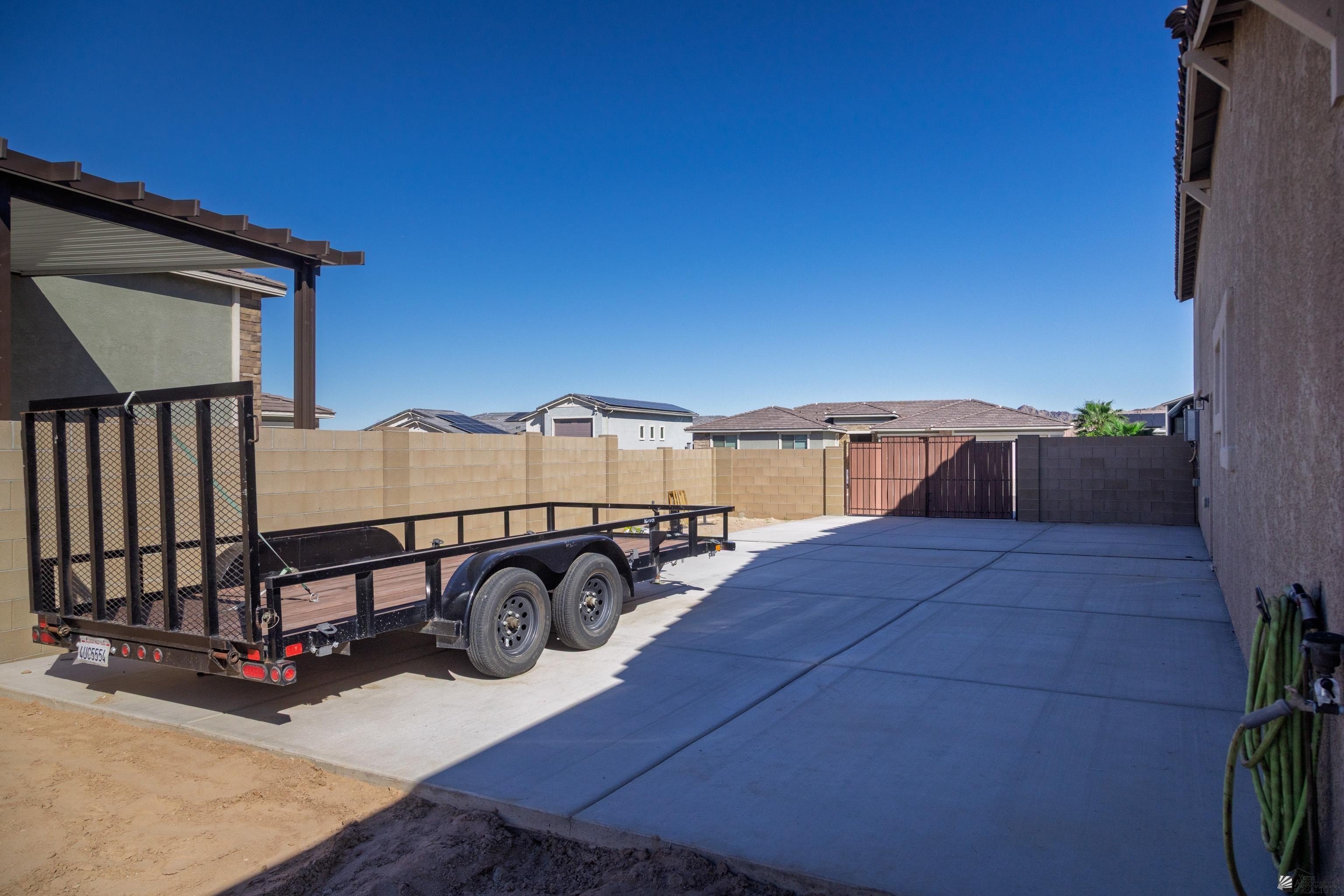 Yuma, Arizona, 85367, United States, 3 Bedrooms Bedrooms, ,1 BathroomBathrooms,Residential,For Sale,1977139