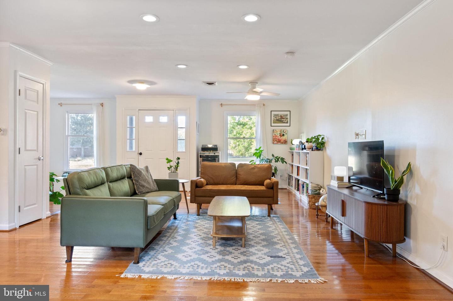 Bryans Road, Maryland, 20616, United States, 3 Bedrooms Bedrooms, ,2 BathroomsBathrooms,Residential,For Sale,1965658