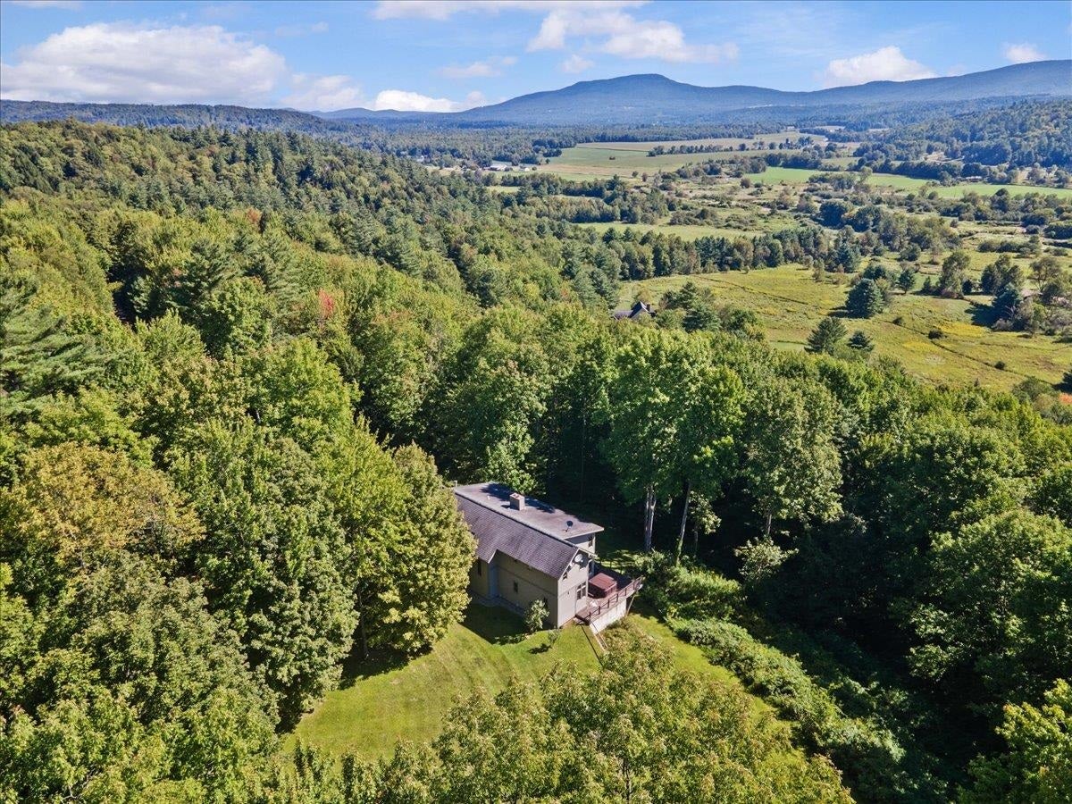 Stowe, Vermont, 05672, United States, 6 Bedrooms Bedrooms, ,3 BathroomsBathrooms,Residential,For Sale,1939476