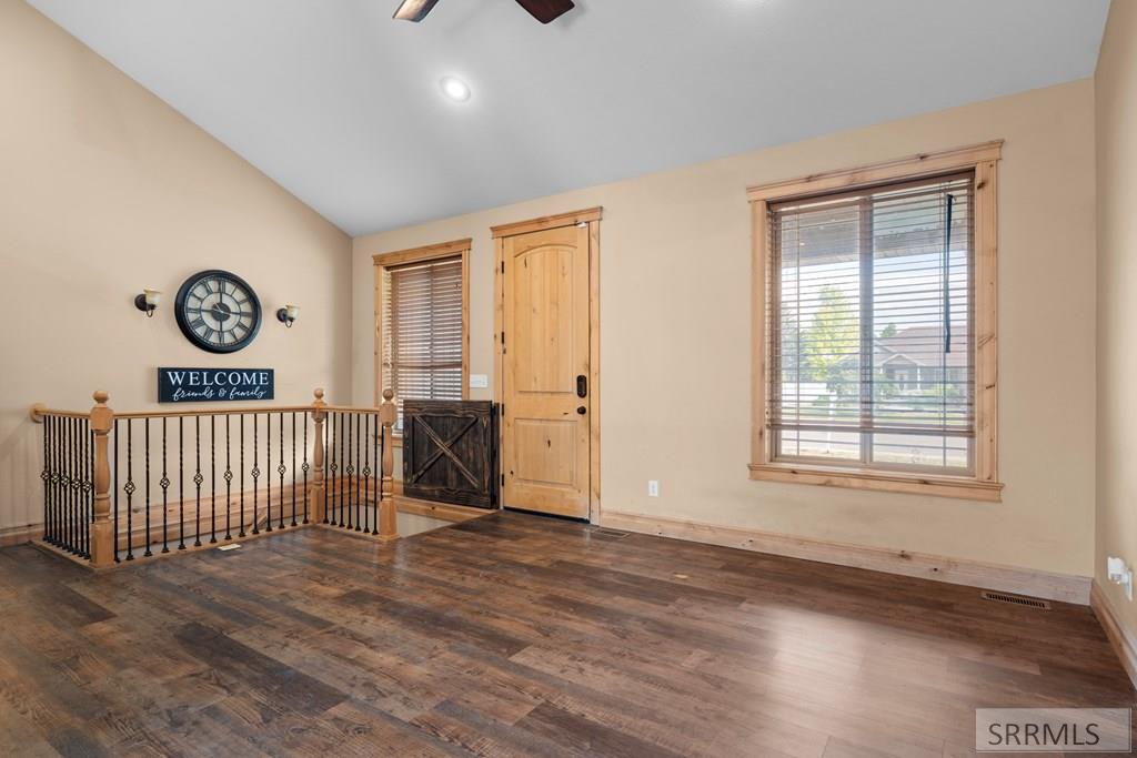 IDAHO FALLS, Idaho, 83401, United States, 6 Bedrooms Bedrooms, ,3 BathroomsBathrooms,Residential,For Sale,2006339