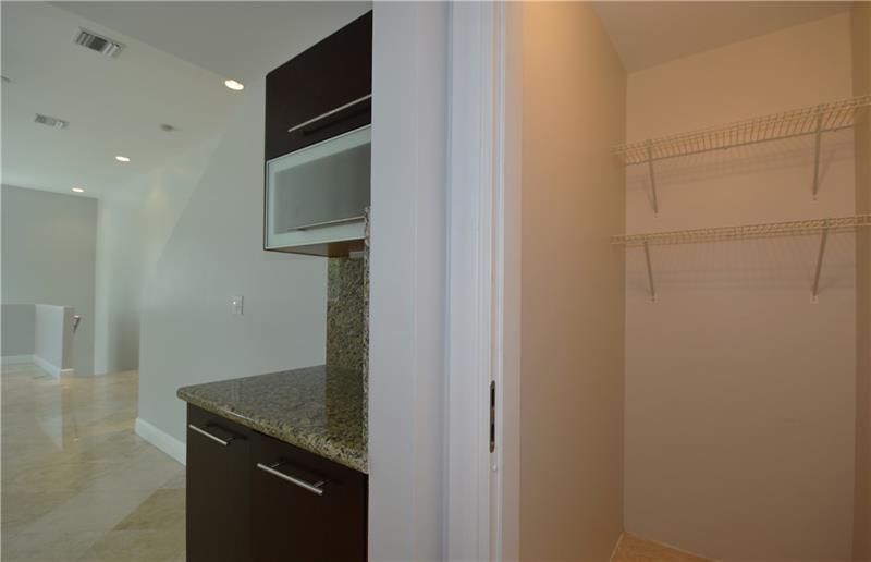 Fort Lauderdale, Florida, 33304, United States, 3 Bedrooms Bedrooms, ,4 BathroomsBathrooms,Residential,For Sale,1793977