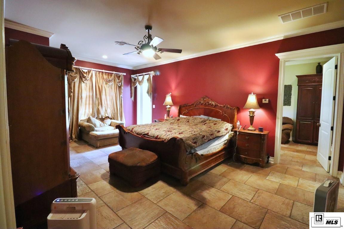 West Monroe, Louisiana, 71291, United States, 5 Bedrooms Bedrooms, ,5 BathroomsBathrooms,Residential,For Sale,1794590