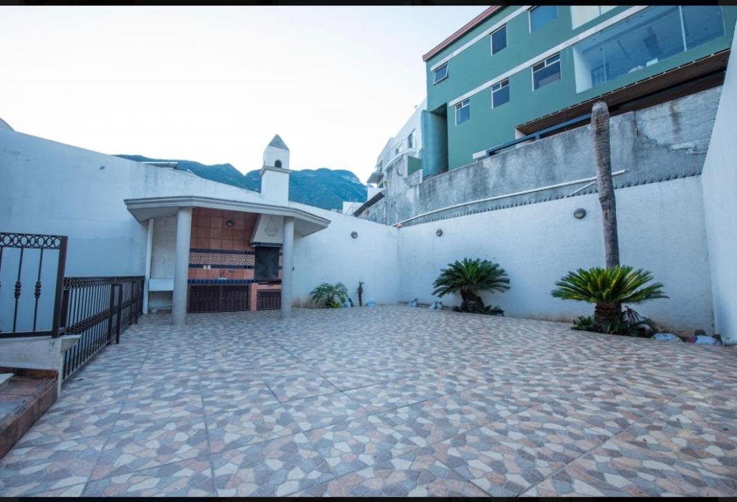 Las Lajas, Monterrey, Nuevo León, 64638, Mexico, 4 Bedrooms Bedrooms, ,5 BathroomsBathrooms,Residential,For Sale,Las Lajas,1444462