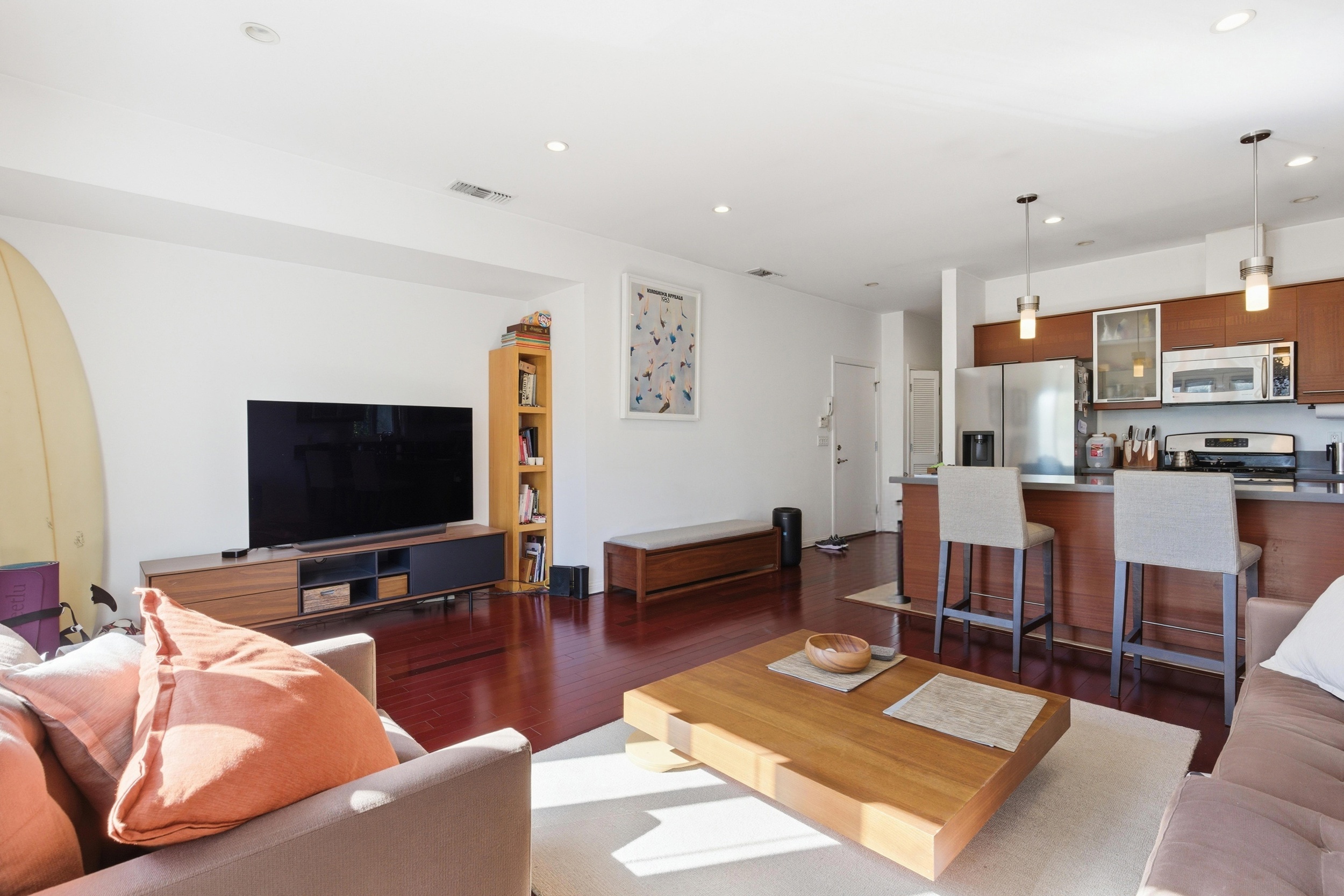  635 North Windsor Boulevard - 物件實景