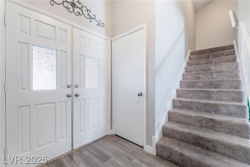 Henderson, Nevada, 89014, United States, 4 Bedrooms Bedrooms, ,2 BathroomsBathrooms,Residential,For Sale,1977160