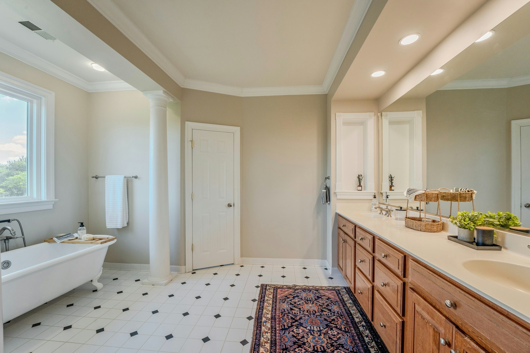  15018 Clover Hill Road, Waterford, VA 20197 - 物件實景