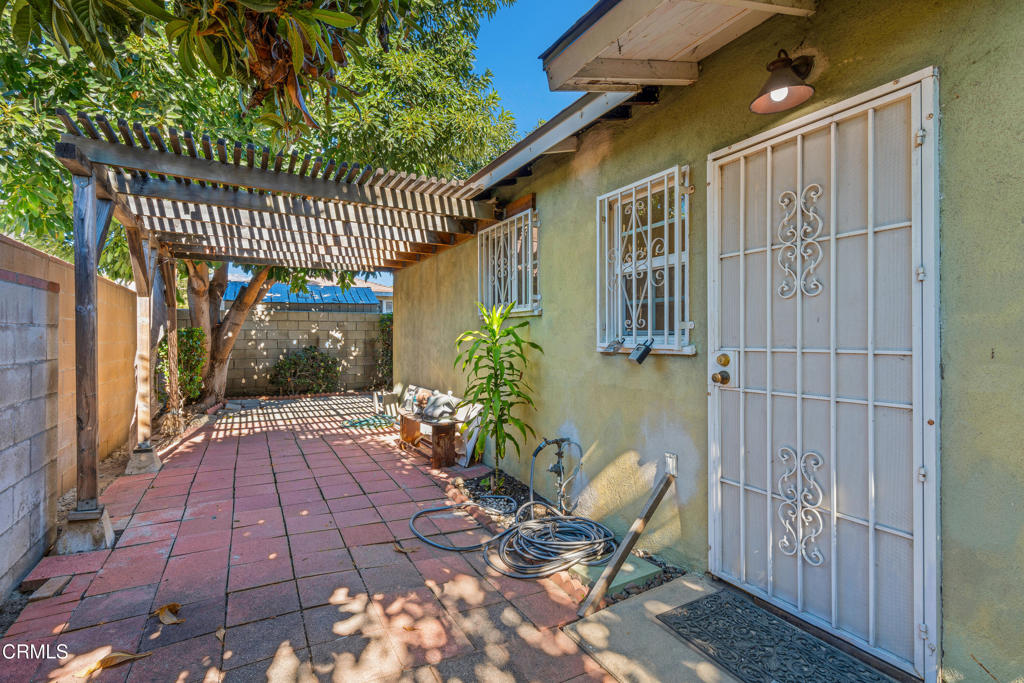 Temple City, California, 91780, United States, 4 Bedrooms Bedrooms, ,2 BathroomsBathrooms,Residential,For Sale,1989415