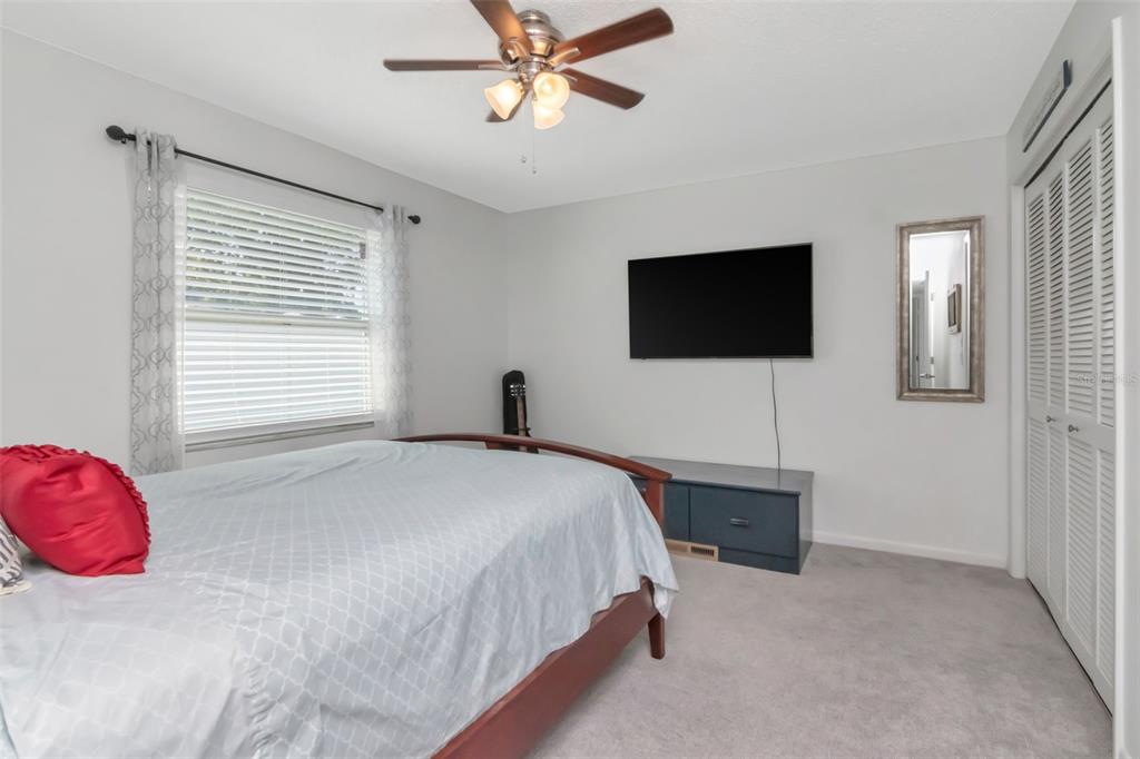 Clearwater, Florida, 33761, United States, 5 Bedrooms Bedrooms, ,3 BathroomsBathrooms,Residential,For Sale,1991990