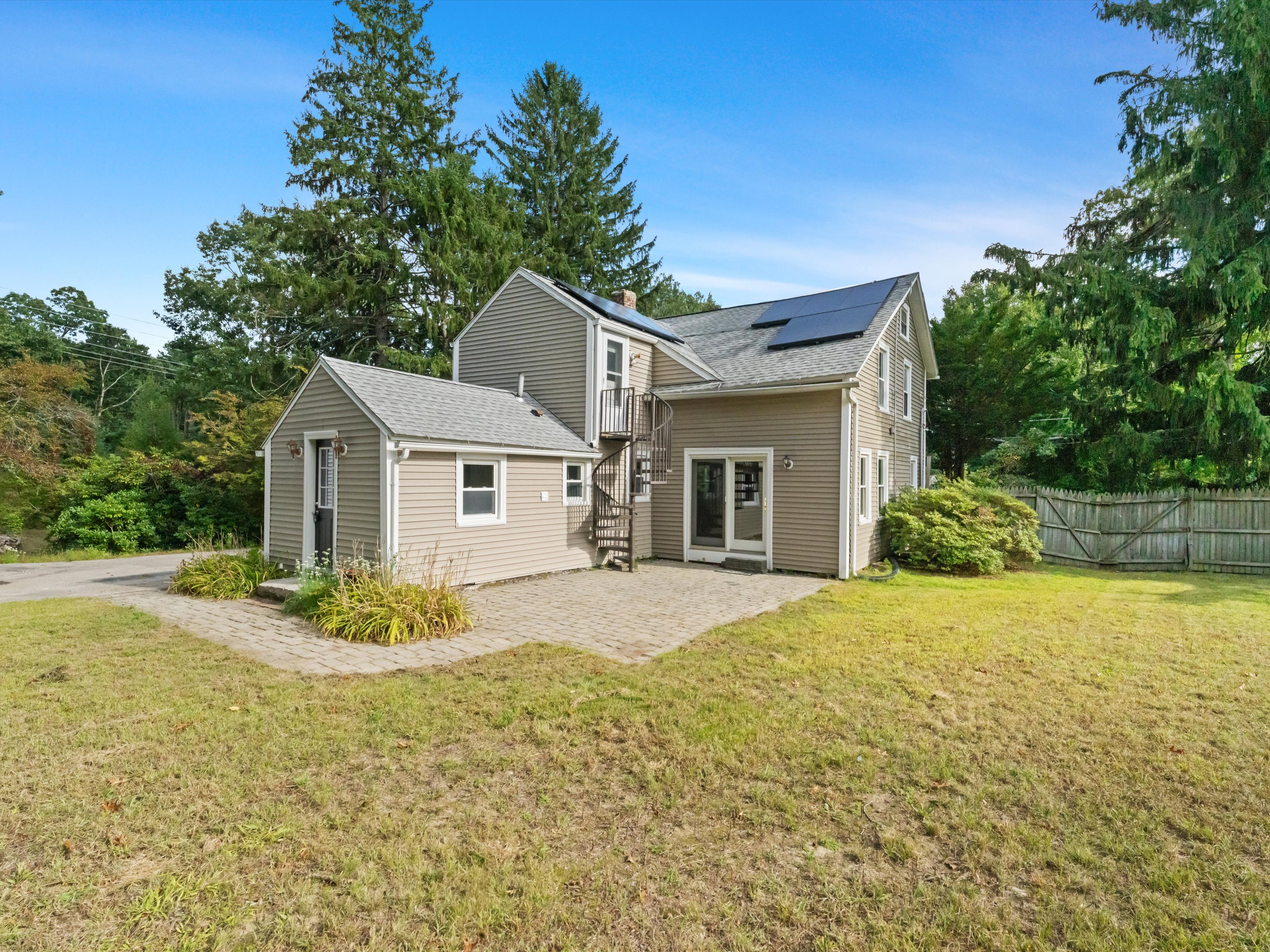  82 Boston Road, Sutton, MA 01590 - 物件實景