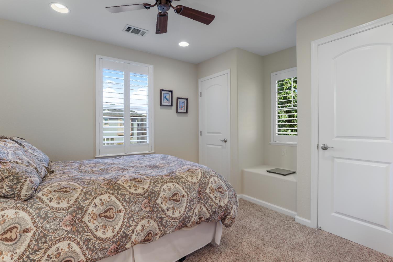 Dublin, California, 94568, United States, 2 Bedrooms Bedrooms, ,3 BathroomsBathrooms,Residential,For Sale,1879034