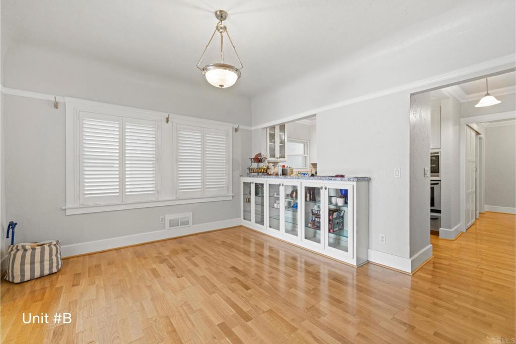 Sacramento, California, 95816, United States, ,Residential,For Sale,1841751
