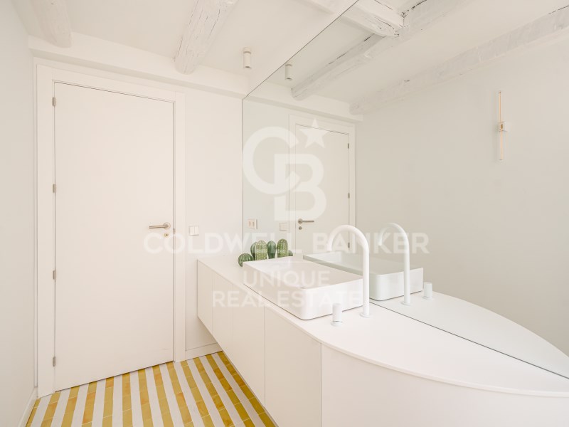 Madrid, Madrid, Centro, Palacio Madrid, Madrid, Ce, Madrid, Comunidad de Madrid, ES, 4 Bedrooms Bedrooms, ,3 BathroomsBathrooms,Residential,For Sale,Madrid, Madrid, Centro, Palacio Madrid, Madrid, Ce,1652714