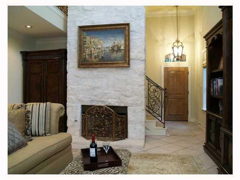 3806 Bailey Ln Unit G-1, Austin, Texas, 78756, United States, 2 Bedrooms Bedrooms, ,3 BathroomsBathrooms,Residential,For Sale,3806 Bailey Ln Unit G-1,1619925