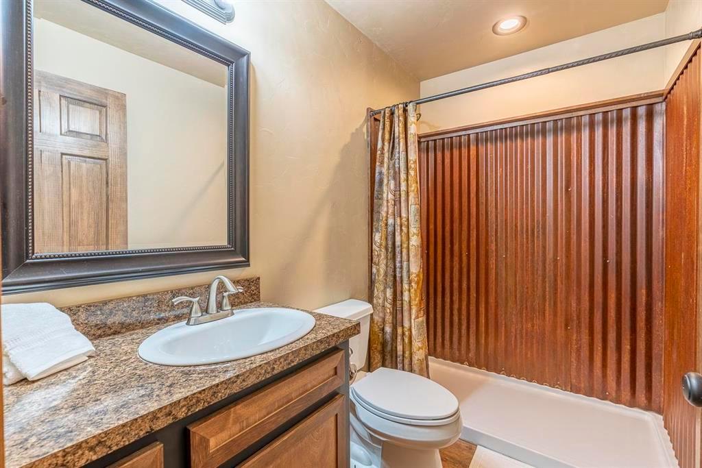 Durango, Colorado, 81301, United States, 3 Bedrooms Bedrooms, ,4 BathroomsBathrooms,Residential,For Sale,1787278