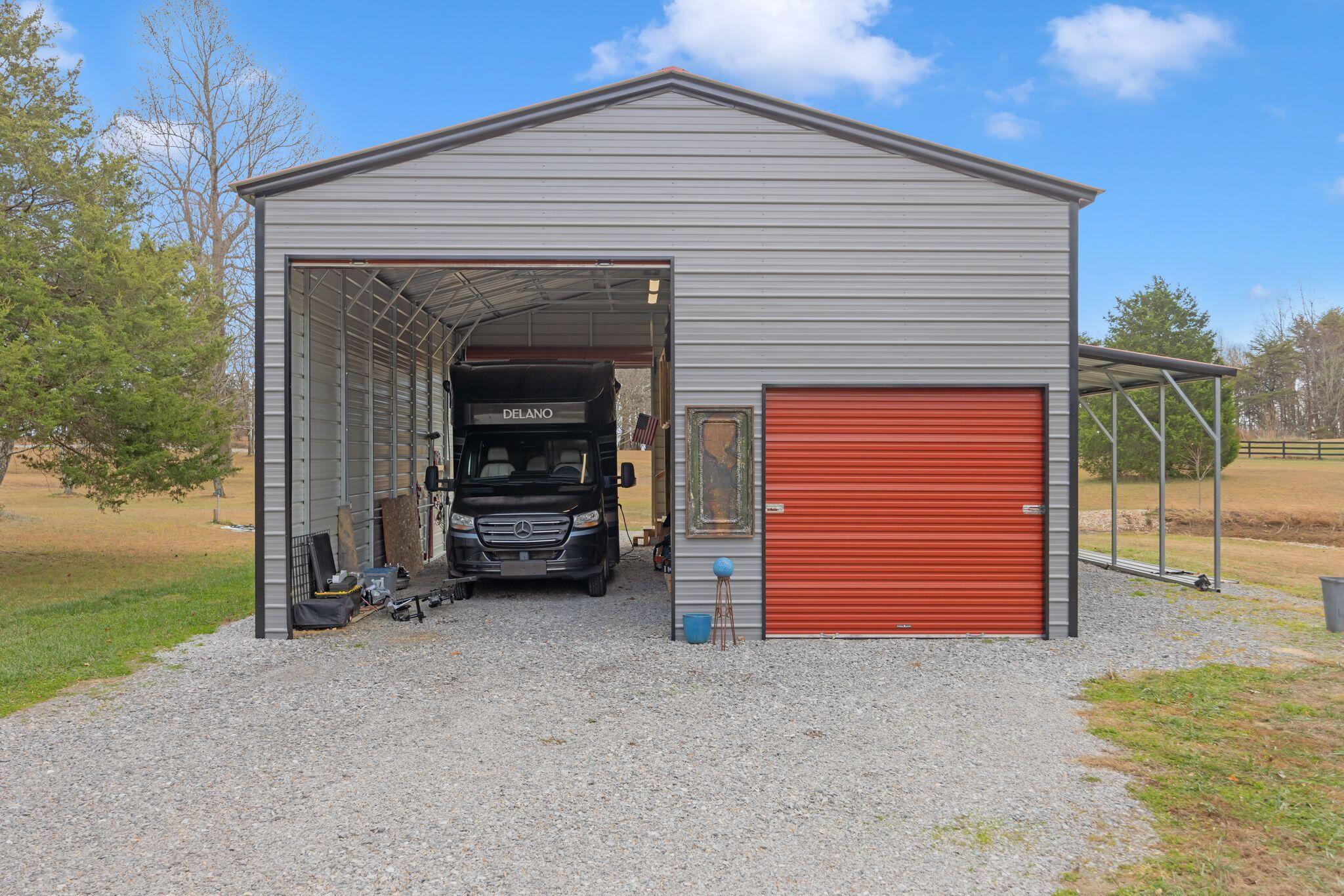 Rising Fawn, Georgia, 30738, United States, 2 Bedrooms Bedrooms, ,2 BathroomsBathrooms,Residential,For Sale,1995389