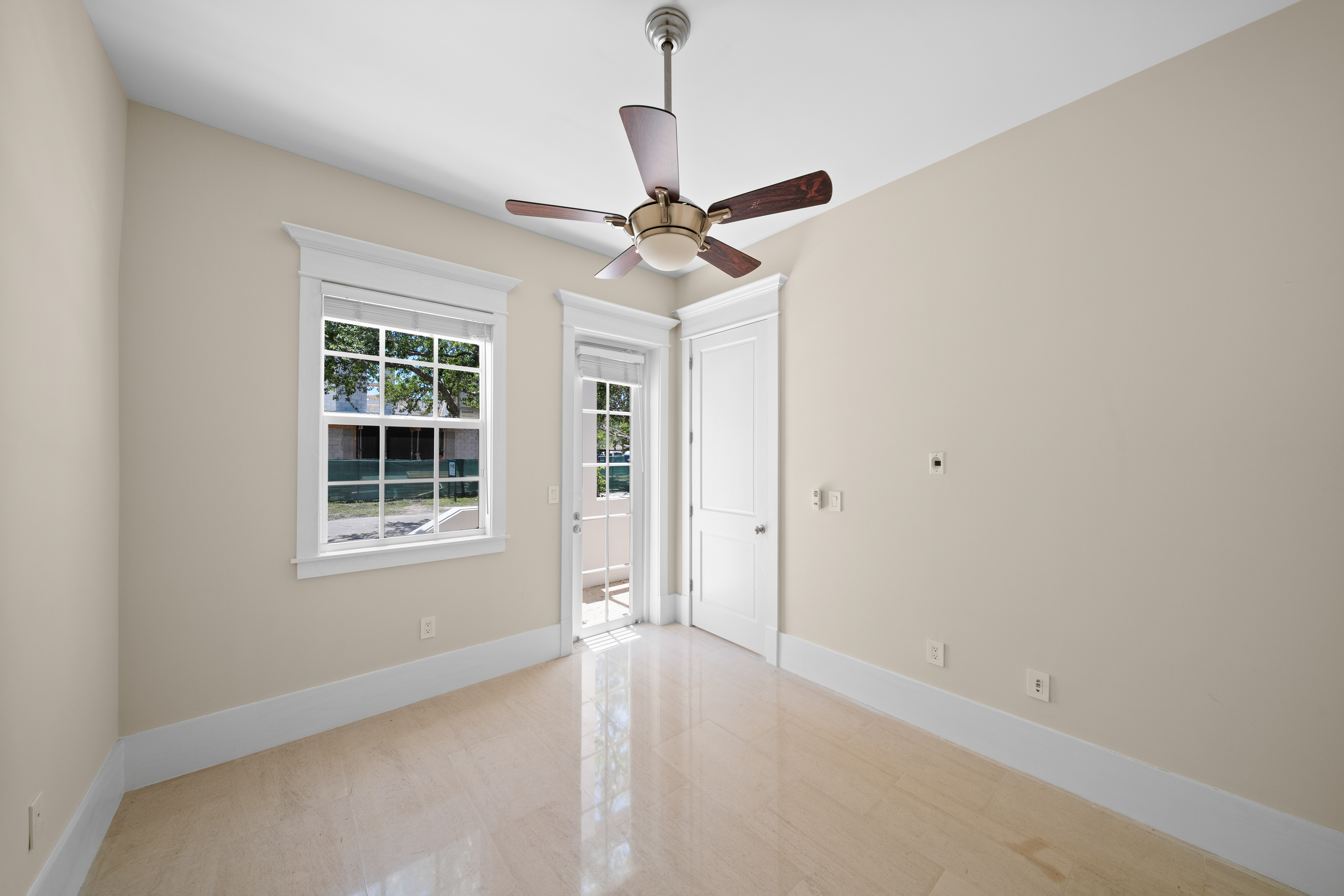  7745 SW 54th Ave, Miami, FL, 33143 - 物件實景