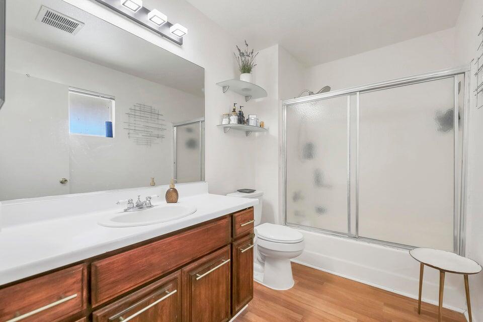 Palm Springs, California, 92262, United States, ,8 BathroomsBathrooms,Residential,For Sale,1991640