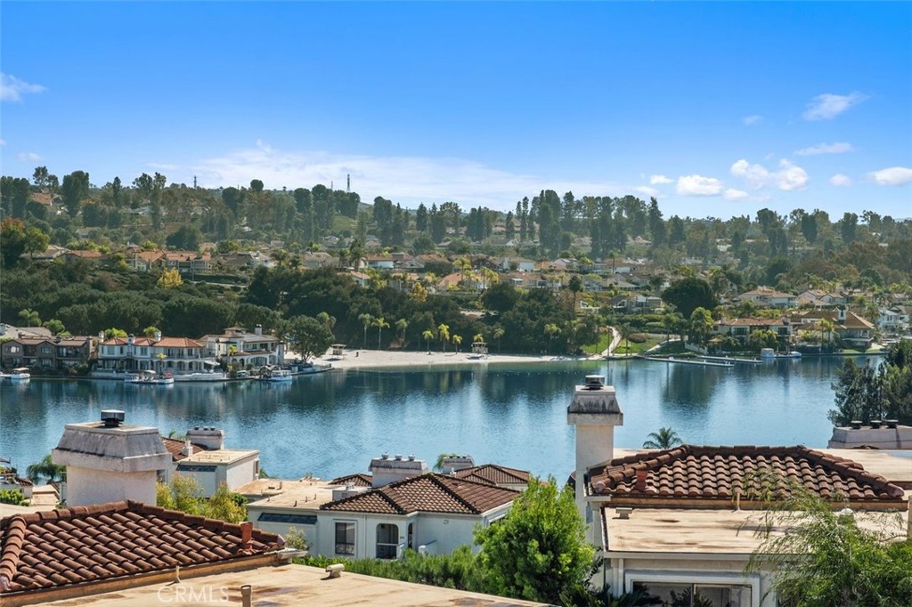 Mission Viejo, California, 92692, United States, 2 Bedrooms Bedrooms, ,1 BathroomBathrooms,Residential,For Sale,1989718