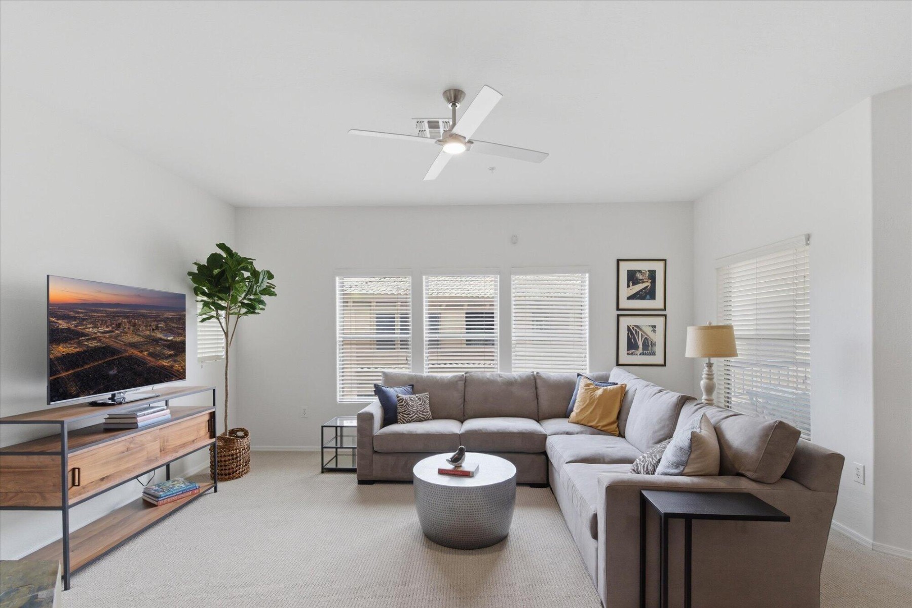  19700 N 76th Street  Scottsdale, AZ - 物件實景