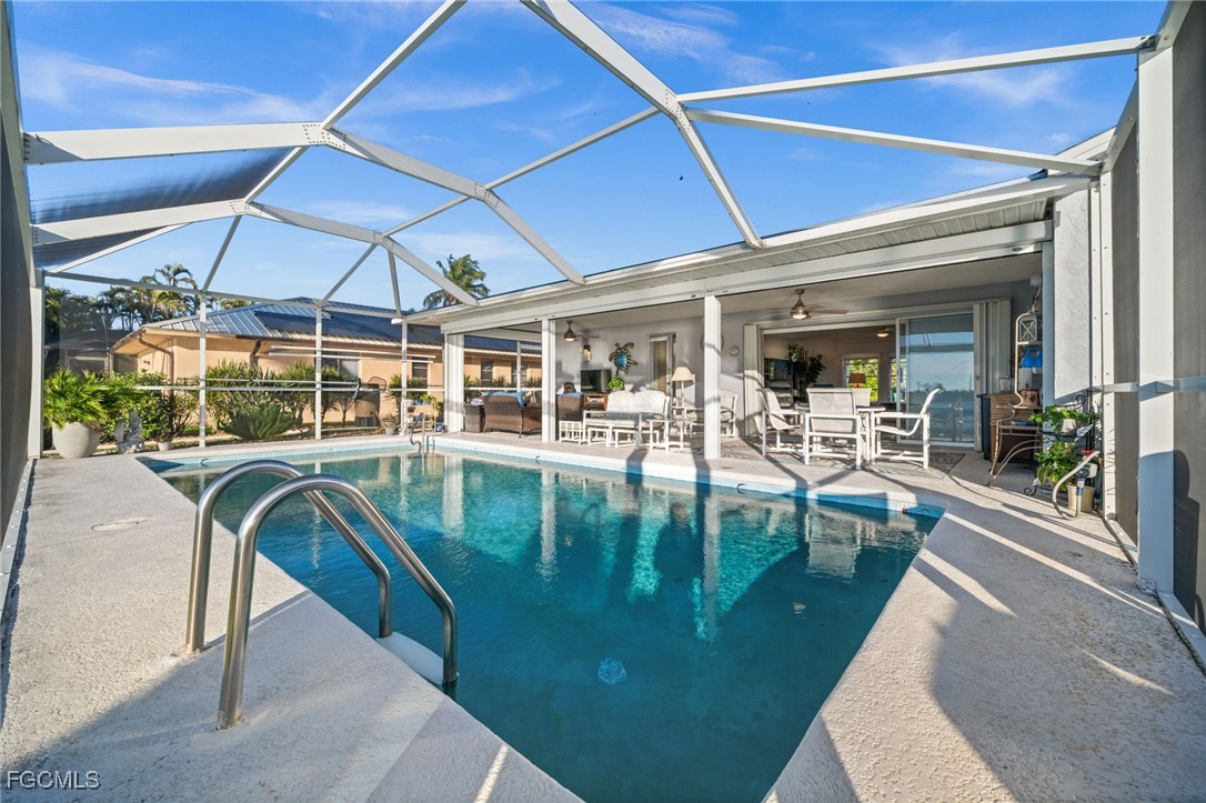 Cape Coral, Florida, 33990, United States, 2 Bedrooms Bedrooms, ,2 BathroomsBathrooms,Residential,For Sale,2009716