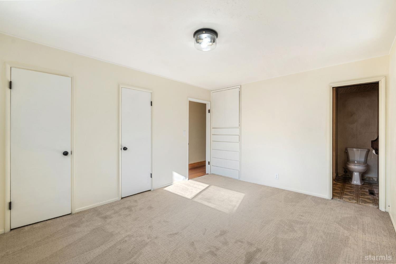 South Lake Tahoe, California, 96150, United States, 3 Bedrooms Bedrooms, ,2 BathroomsBathrooms,Residential,For Sale,1998204