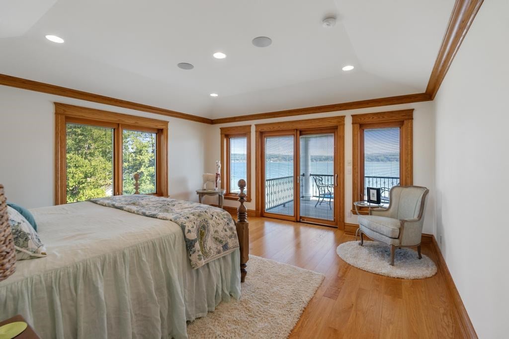 Boyne City, Michigan, 49712, United States, 5 Bedrooms Bedrooms, ,6 BathroomsBathrooms,Residential,For Sale,1890151