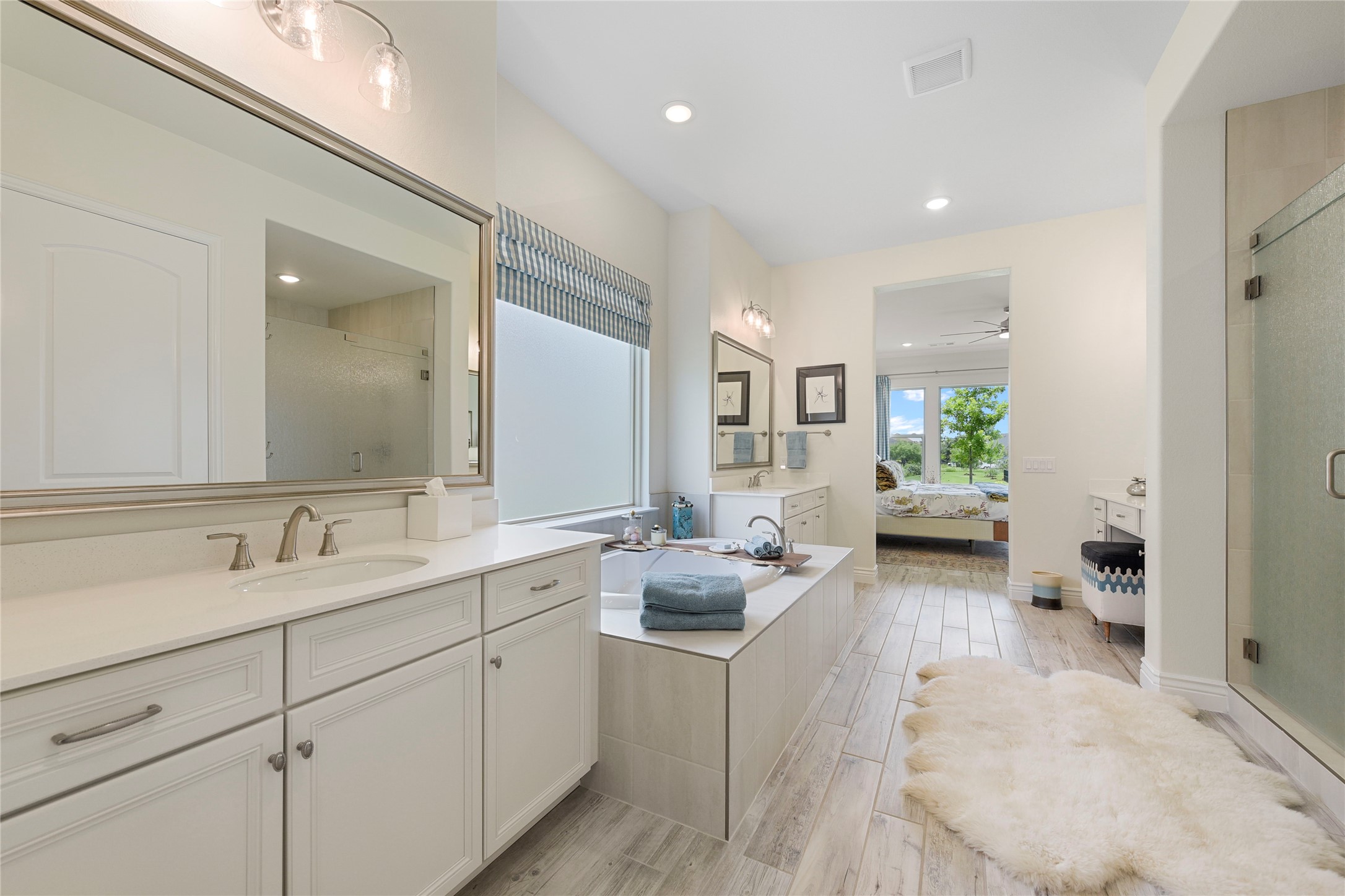 Denton, Texas, 76207, United States, 2 Bedrooms Bedrooms, ,3 BathroomsBathrooms,Residential,For Sale,1837650