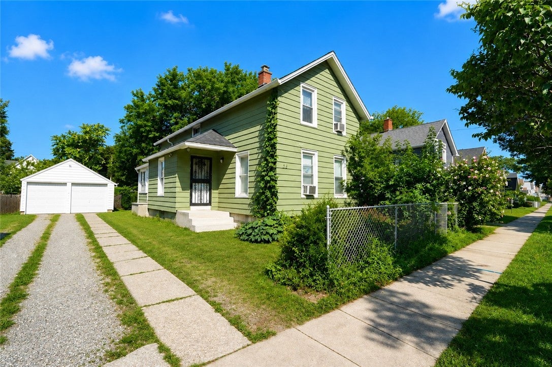 Myrtle St, Rochester, NY 14606
