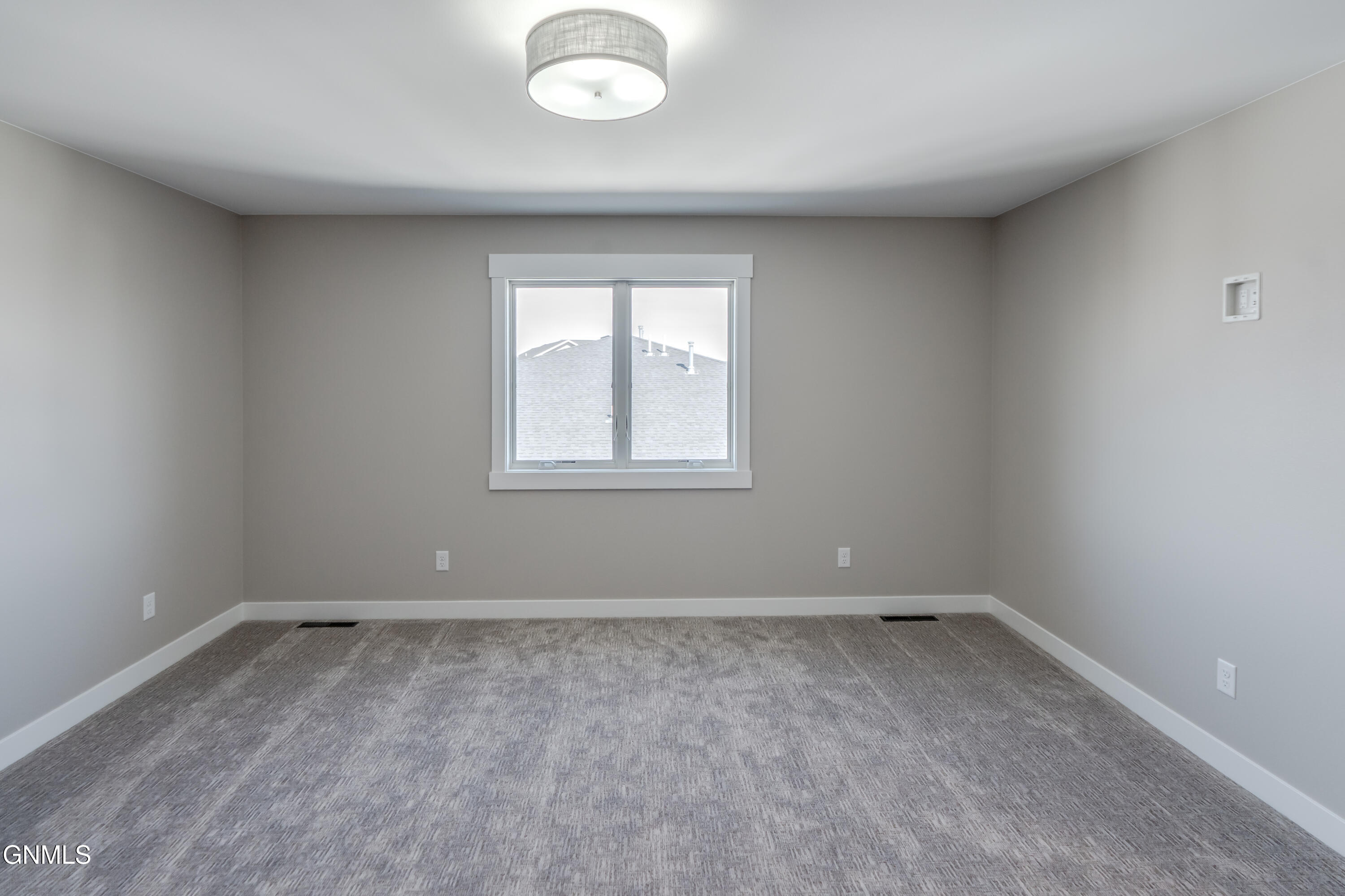 Bismarck, North Dakota, 58504, United States, 3 Bedrooms Bedrooms, ,3 BathroomsBathrooms,Residential,For Sale,2032650