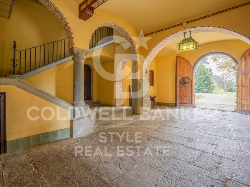 Barcelona, Torell?, Torell? Barcelona, Torell?, To, Torelló, Catalonia, ES, 13 Bedrooms Bedrooms, ,4 BathroomsBathrooms,Residential,For Sale,Barcelona, Torell?, Torell? Barcelona, Torell?, To,1448809
