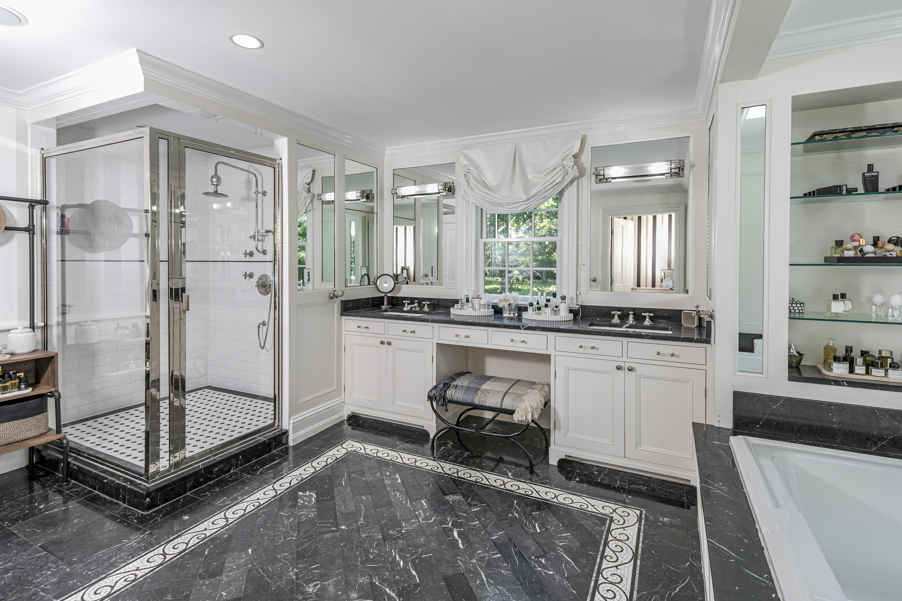  Spectacular Gated Brookstone Estate on 2+ Acres Minutes from Nassau Street - 物件實景
