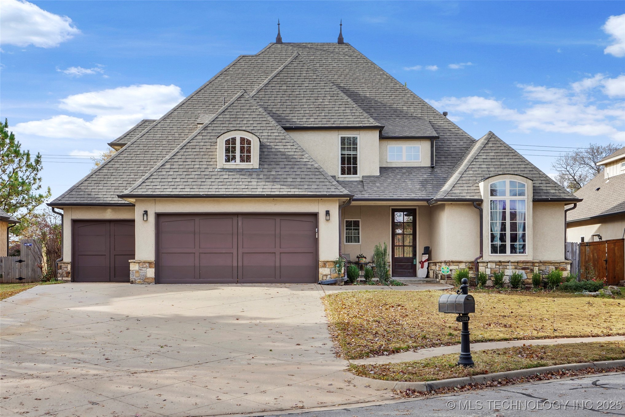 Tulsa, Oklahoma, 74137, United States, 4 Bedrooms Bedrooms, ,4 BathroomsBathrooms,Residential,For Sale,1992011