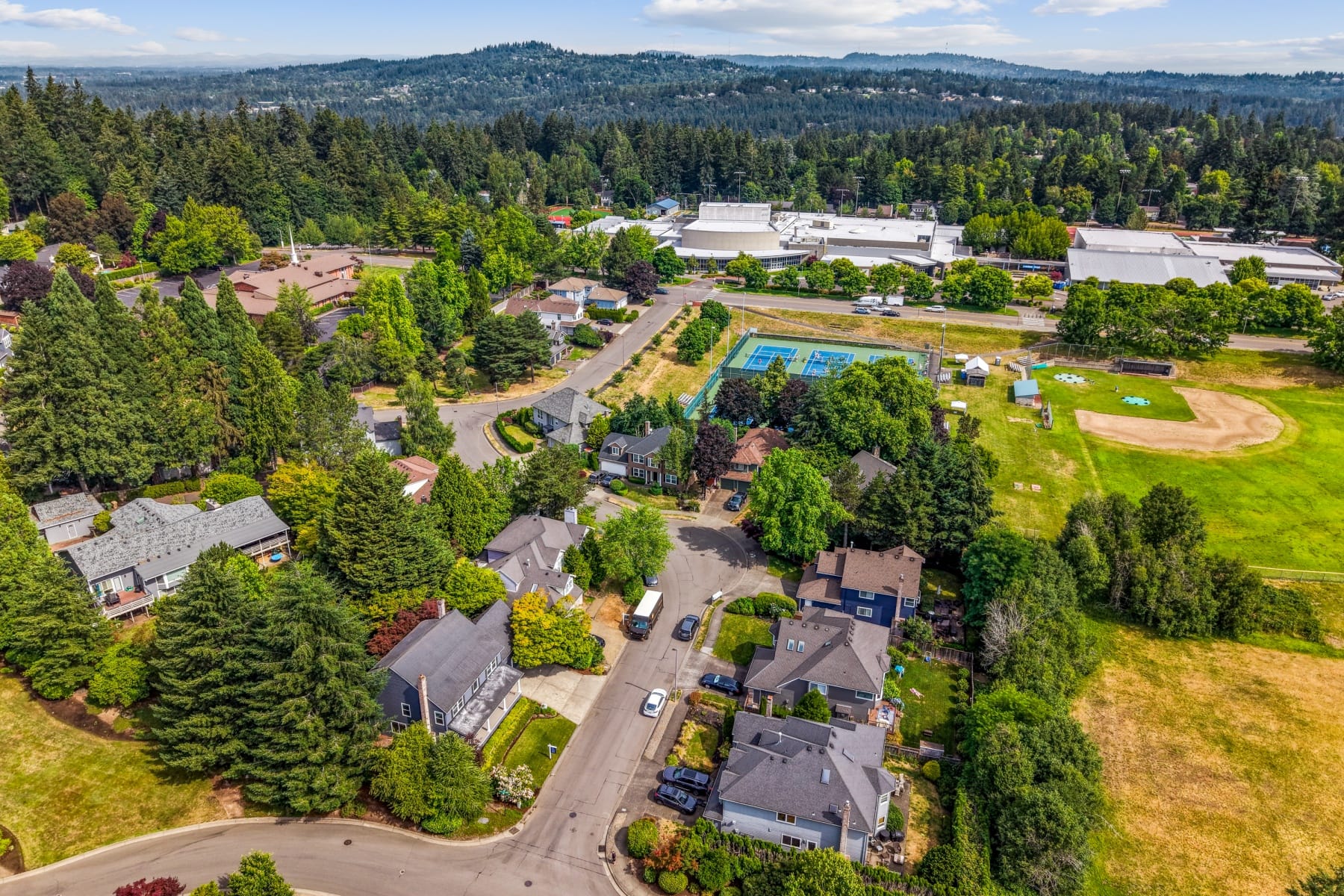  17985 SAINT CLAIR DR Lake Oswego, OR 97034 - 物件實景