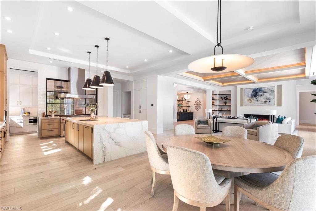 Naples, Florida, 34102, United States, 4 Bedrooms Bedrooms, ,6 BathroomsBathrooms,Residential,For Sale,2003055