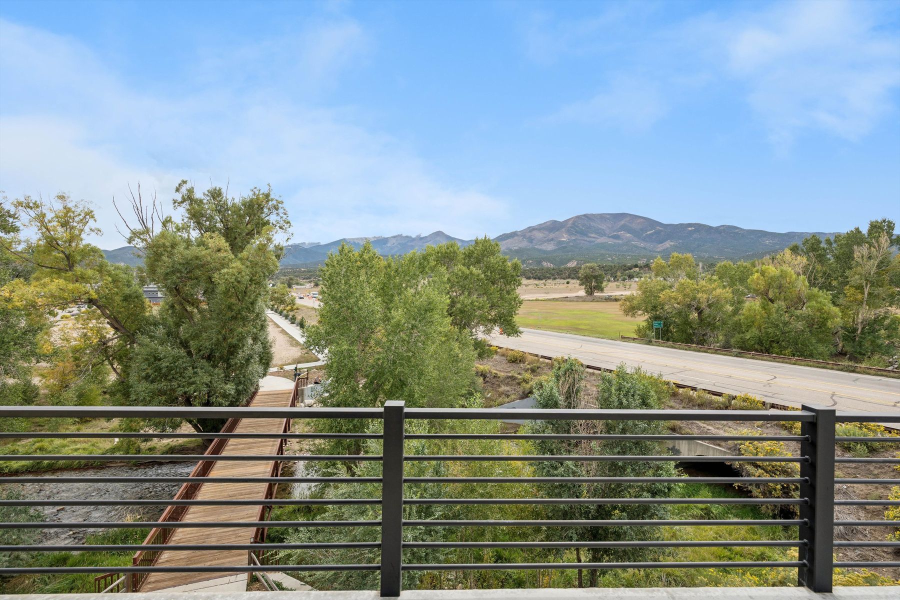  ALTO - A Modern Salida Retreat with Room for Adventure and the Potential to Earn - 物件實景