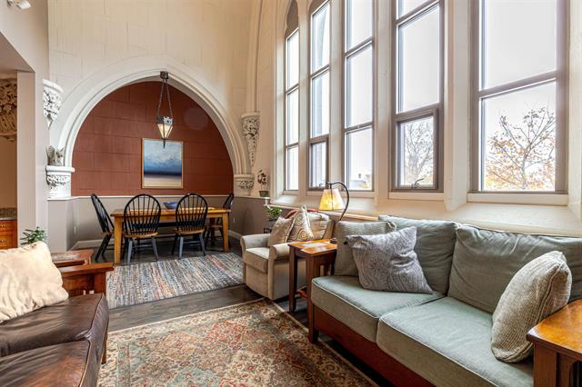 Concord, New Hampshire, 03301, United States, 3 Bedrooms Bedrooms, ,2 BathroomsBathrooms,Residential,For Sale,1986061