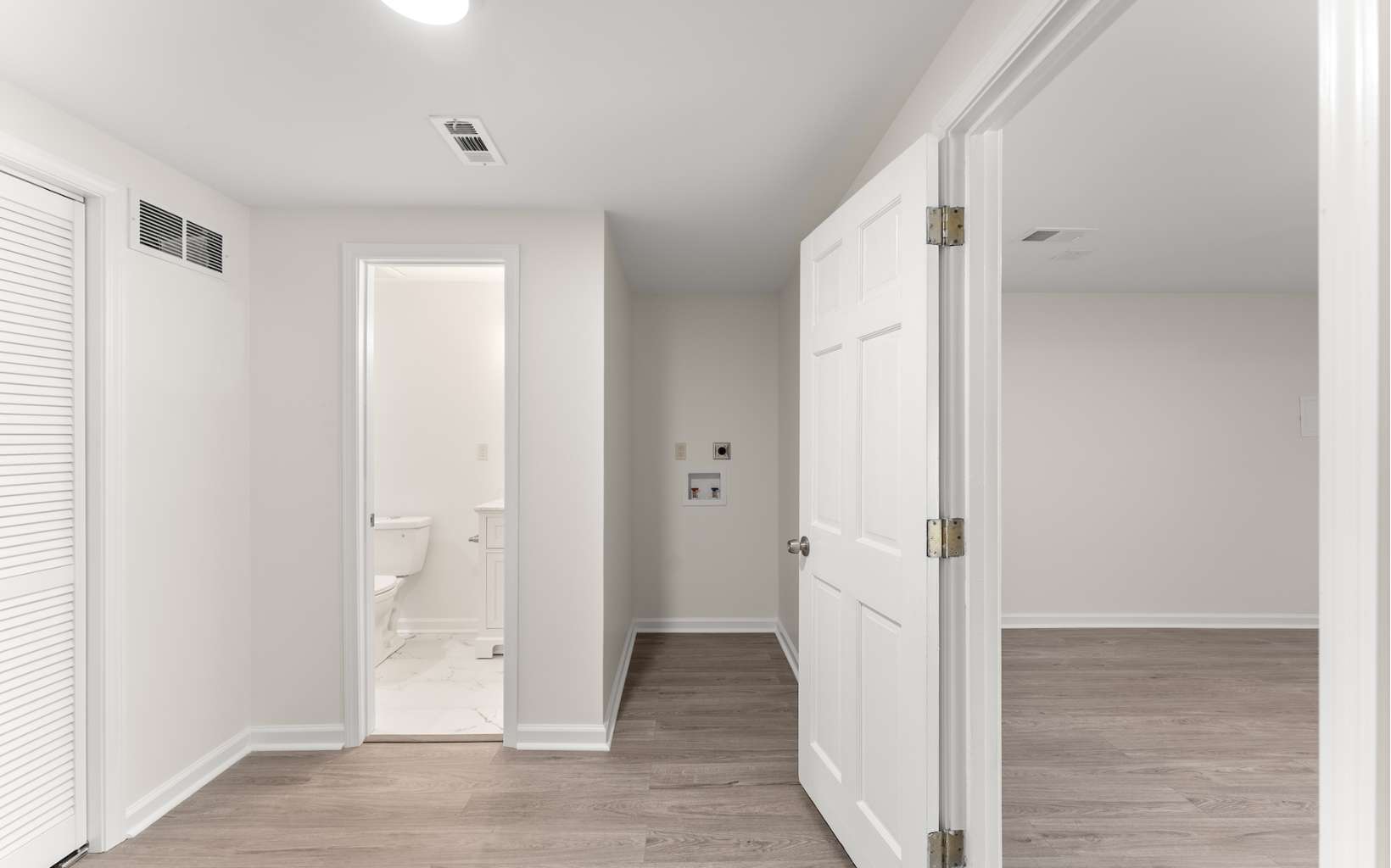 Woodstock, Georgia, 30188, United States, 3 Bedrooms Bedrooms, ,3 BathroomsBathrooms,Residential,For Sale,1873159