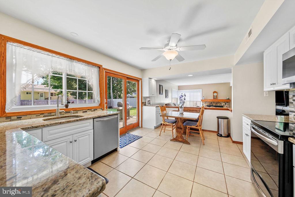 Marlton, New Jersey, 08053, United States, 5 Bedrooms Bedrooms, ,3 BathroomsBathrooms,Residential,For Sale,1904803