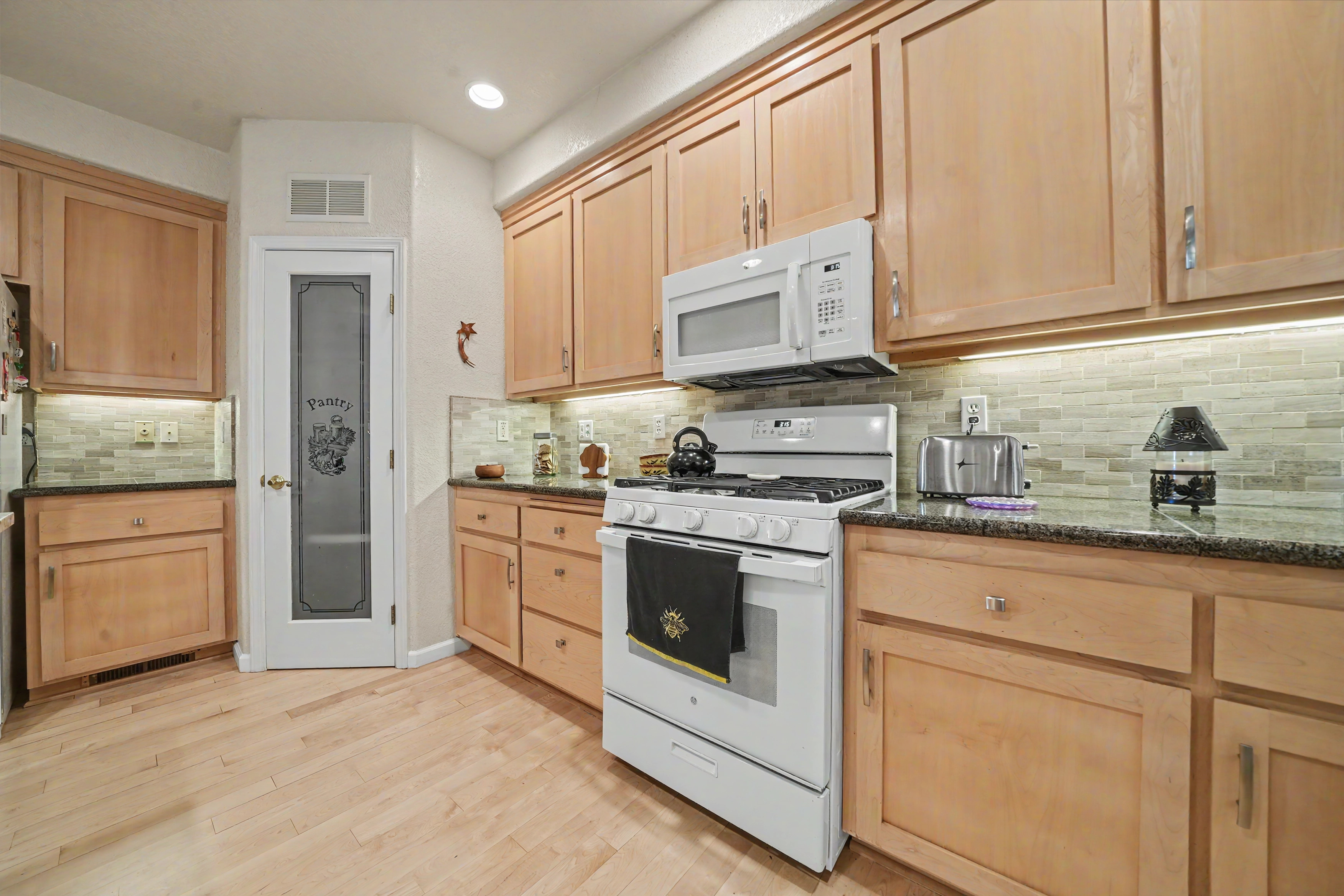  22590 Rocky Lane, Pioneer, CA 95666 - 物件實景